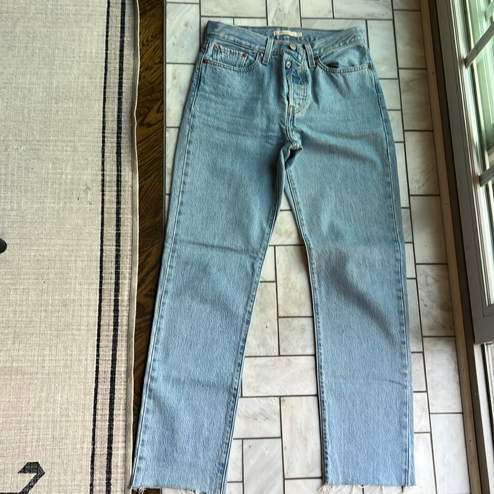 Levis Premium wedgie straight jeans